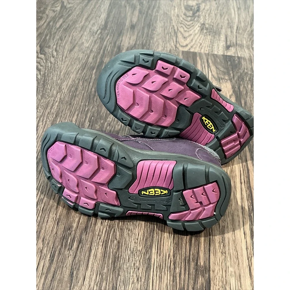 KEEN Kootenay WATERPROOF Sherpa LINED SNOW Boots Kids 3 ❄️
